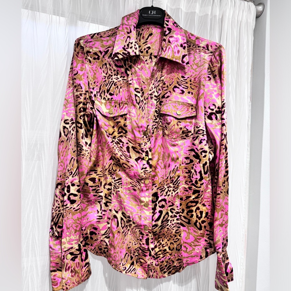 Caché brand, blouse size M , bottom like new